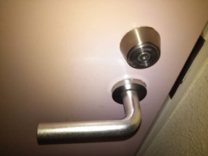 鍵刺さらず修理