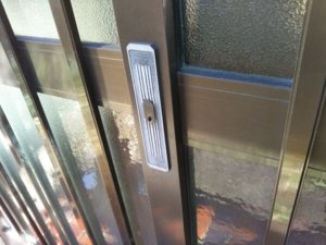 引戸鍵故障で交換