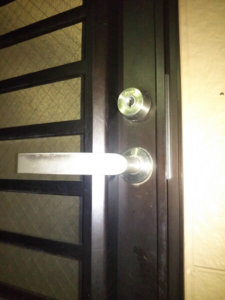 GOAL勝手口鍵故障で交換