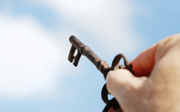 鍵の正しい捨て方とは？安全に処分する方法を解説 鍵紛失時の鍵開け・鍵修理・鍵交換 スターキーロック 東京・川崎・横浜